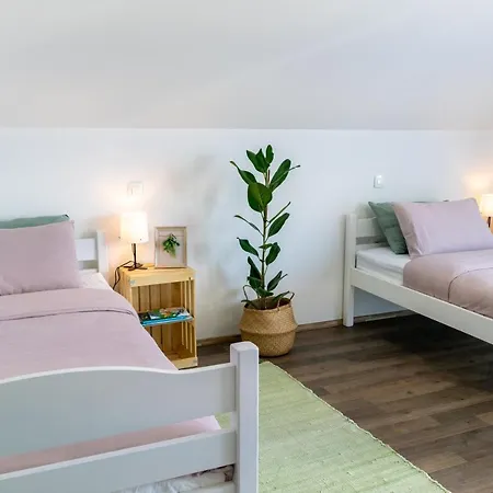 Cerknisko Jezero Apartamento *