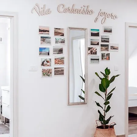 Cerknisko Jezero Церкница