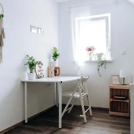 Cerknisko Jezero Apartment