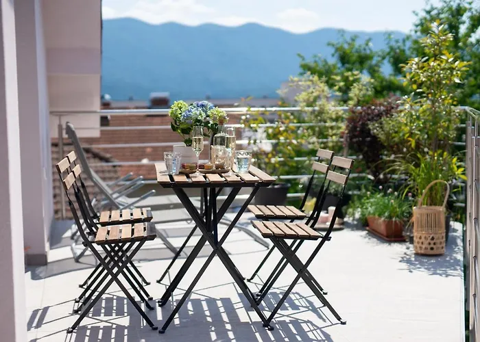 Apartma Cerknisko Jezero *