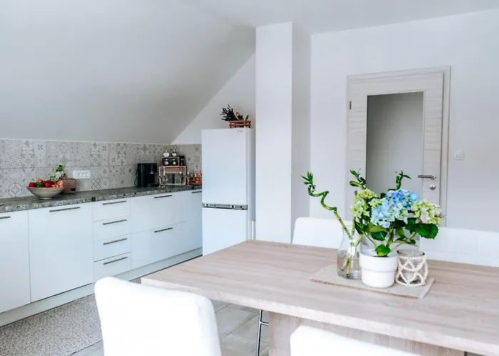 Cerknisko Jezero Apartma Cerknica