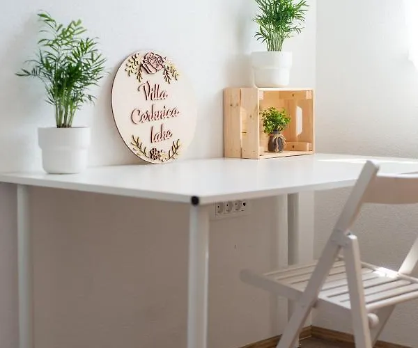 Cerknisko Jezero * Cerknica